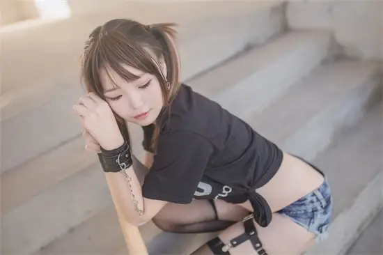 西檬之家-OTK是什么意思？BDSM新人必备术语指南